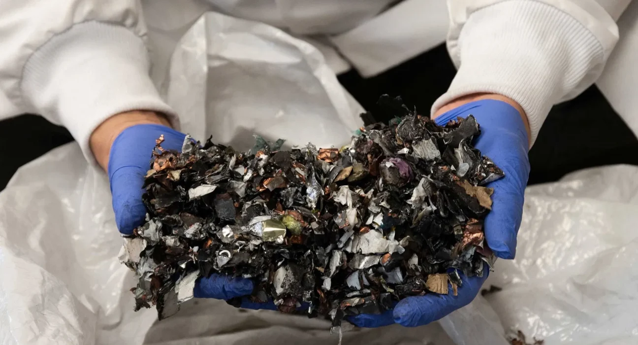 Batteries de VE usagées: une percée dans le recyclage récupère du nickel et du cobalt quasi purs