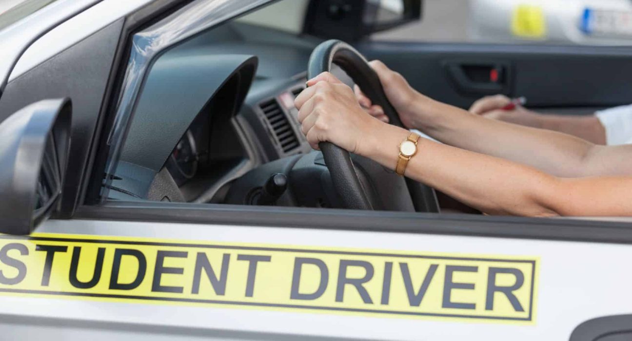 Cet État allonge la formation préalable au permis jusqu’à sa durée maximale