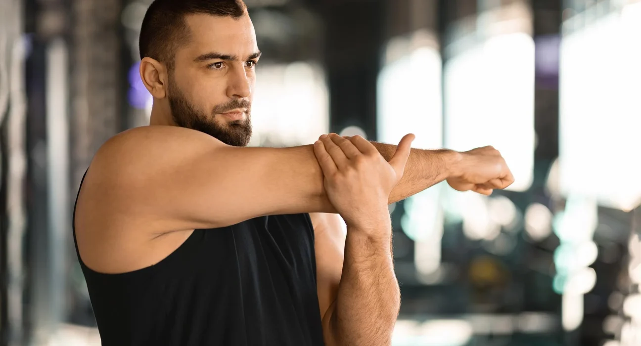 Cette habitude pré-entraînement toute simple propulse votre vitesse et votre puissance