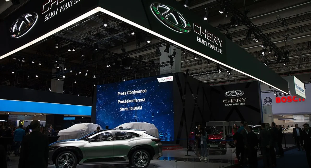 Chery dévoile une batterie à électrolyte solide de 600 Wh/kg offrant jusqu’à 1 300 km d’autonomie