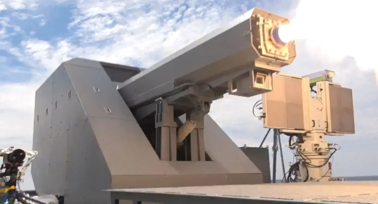 La Chine pourrait équiper son porte-avions nucléaire d’un canon électromagnétique hypersonique Mach 5 pour intercepter des missiles