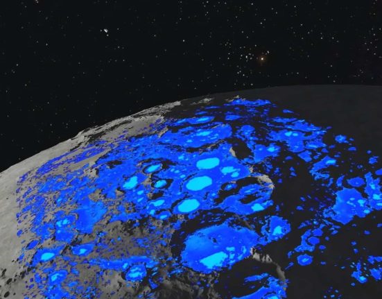 La Lune intrigue encore : la NASA détecte de l’eau et capte des signaux inexpliqués