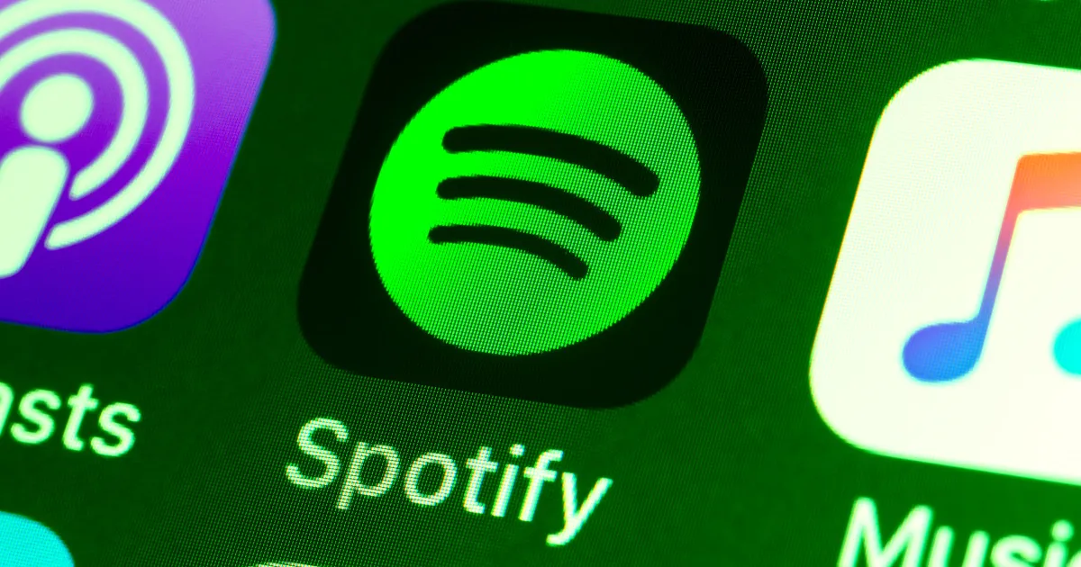 La musique générée par IA envahit les Discover Weekly de Spotify