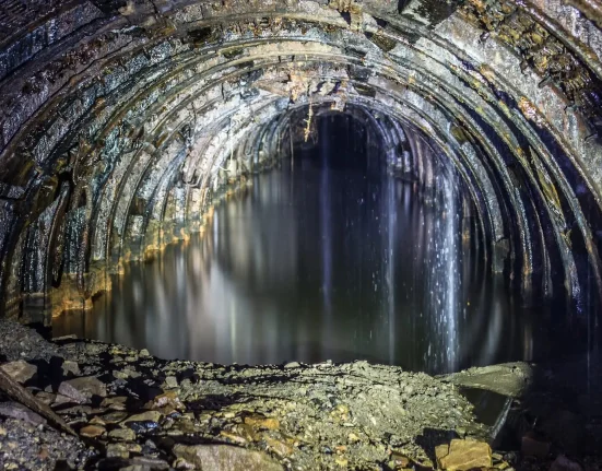 Mine abandonnée: dans un labyrinthe de galeries, des experts dévoilent une découverte saisissante — « C’est bouleversant de tout contempler »