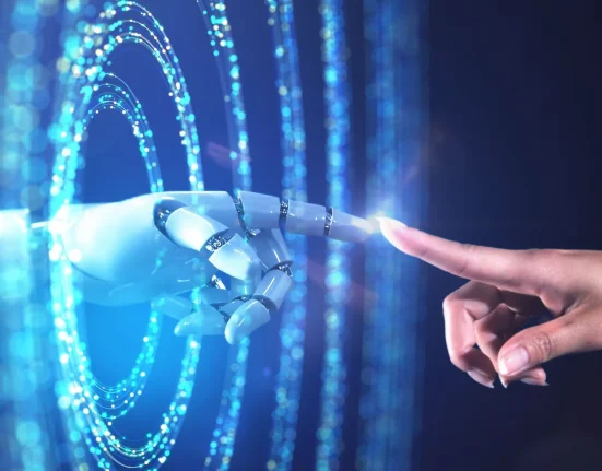Trois géants de la tech s’allient pour propulser l’innovation en IA
