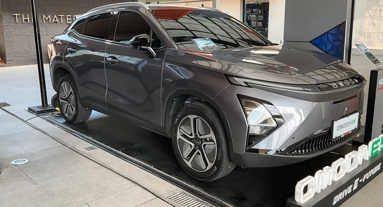 Un constructeur automobile dévoile une percée décisive qui pourrait rebattre les cartes des véhicules électriques — voici pourquoi c’est crucial.