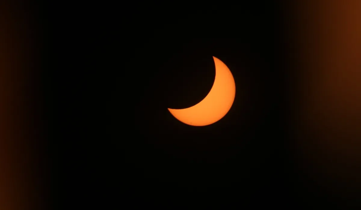 Assistez à l'Éclipse Solaire en Direct grâce à la Collaboration de NASA et Facebook.