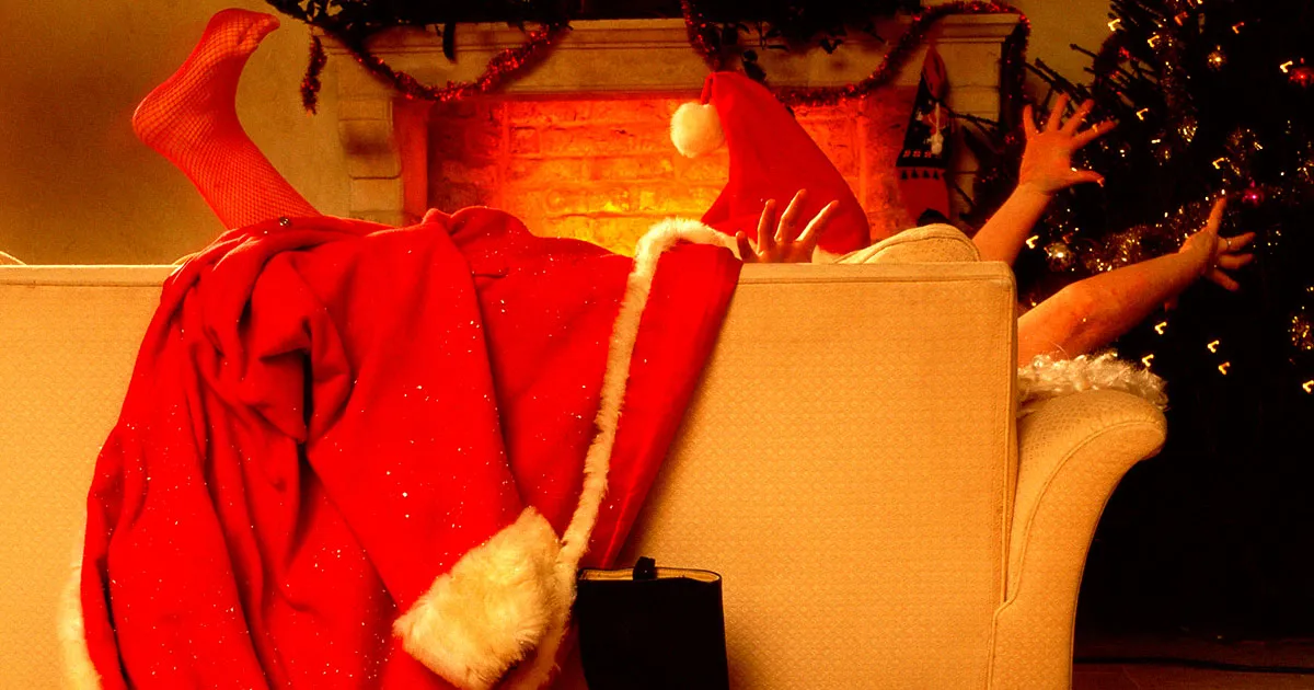 Attention, Messieurs ! Des chercheurs établissent un lien entre Noël et les « fractures péniennes » !