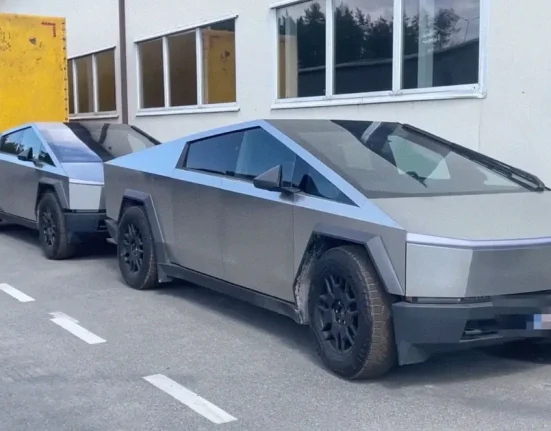 Contrebande dCybertrucks : Un Échec à la Frontière Russe