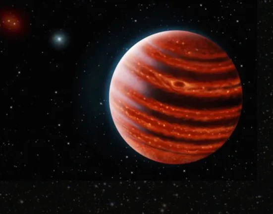 Découverte d'une Planète Renvoyée : Un Nouveau-né Étrange dans notre Voisinage Solaire