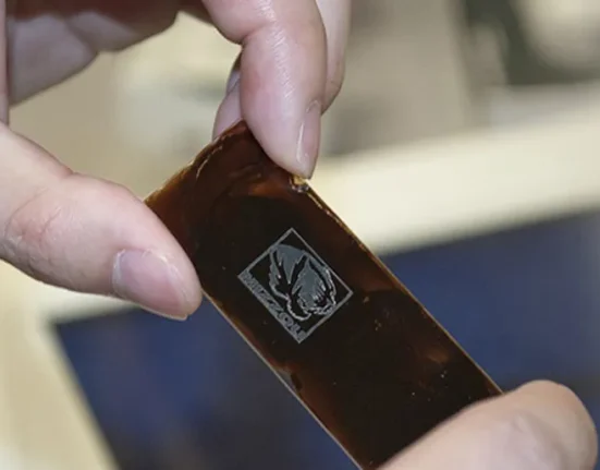 Des Micro-Piles à Hydrogène pour Alimenter Nos Technologies Compactes