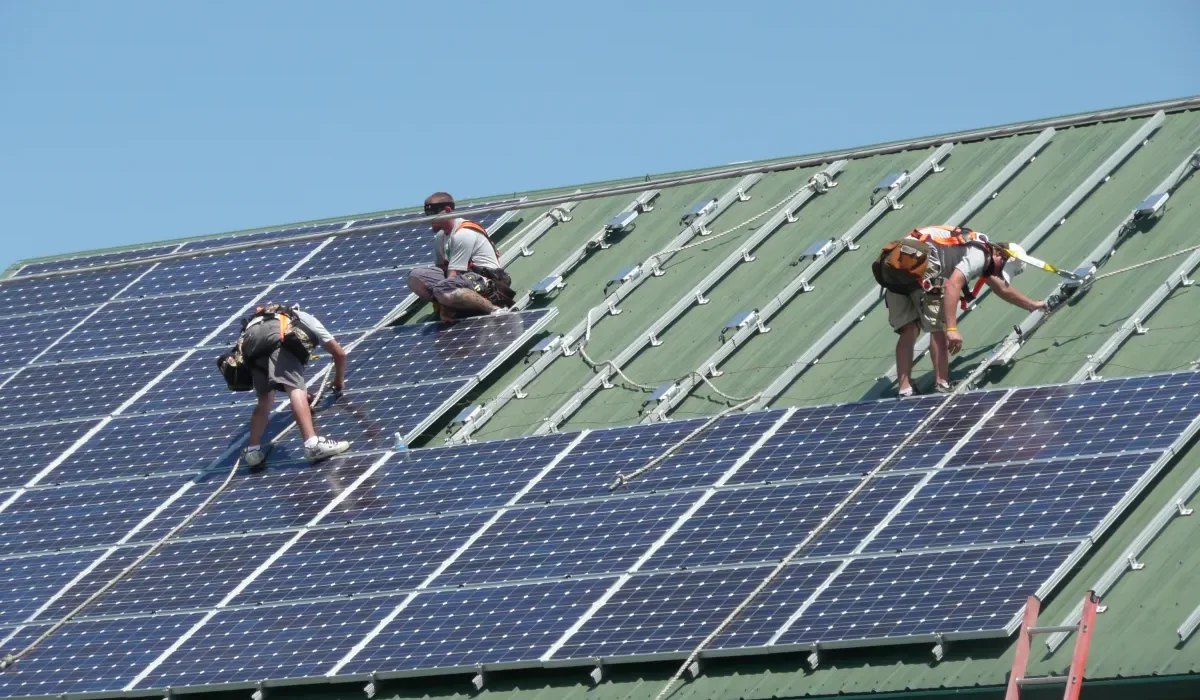 Énergie Solaire sur Toit : Un Taux Historique de 48 % de la Production Électrique en Australie-Méridionale