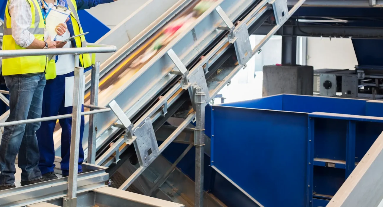 Installation de pointe pour résoudre le défi crucial des déchets : le 'maillon manquant'.