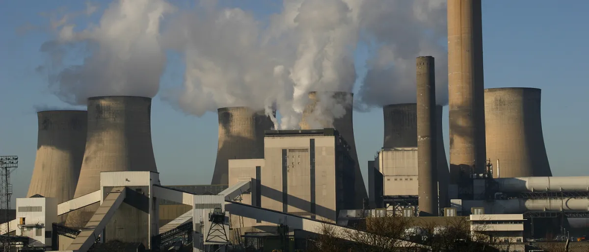 L'Irlande Adopte une Loi Historique : Première Nation à Éliminer Totalement les Énergies Fossiles.