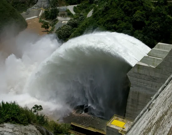 Le Costa Rica : 99% d'énergie renouvelable en 2015.
