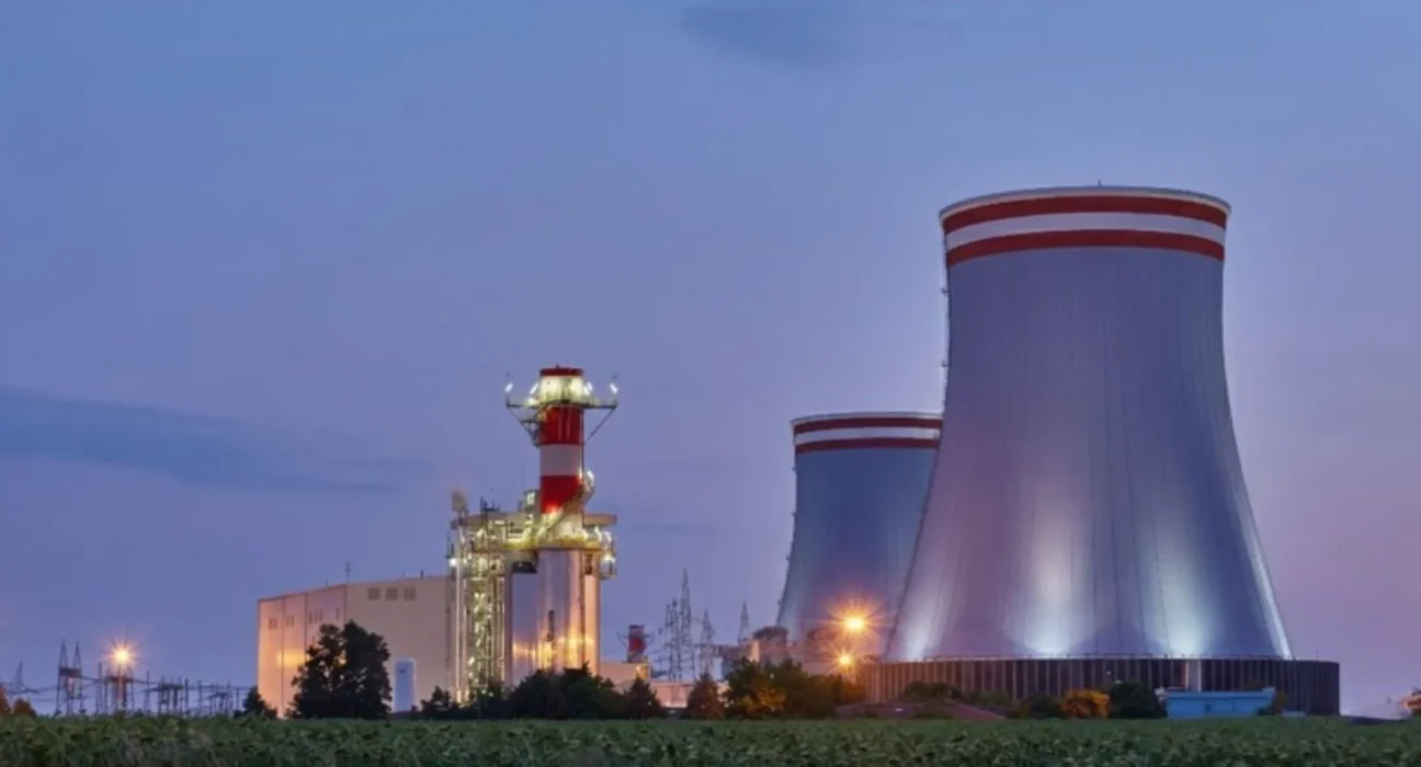 Le plus grand réseau énergétique privé au monde mise sur le refroidissement hybride