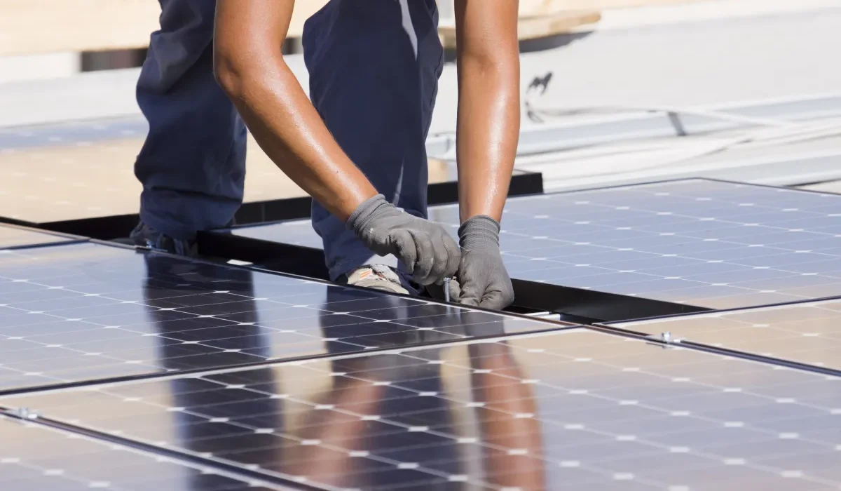 L'énergie solaire : le moteur de l'emploi aux États-Unis