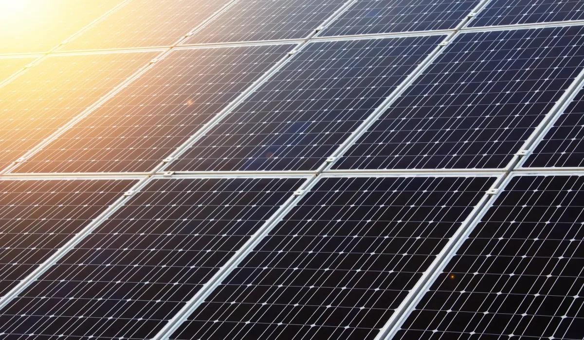 L'énergie solaire : un atout pour les économies et la santé.