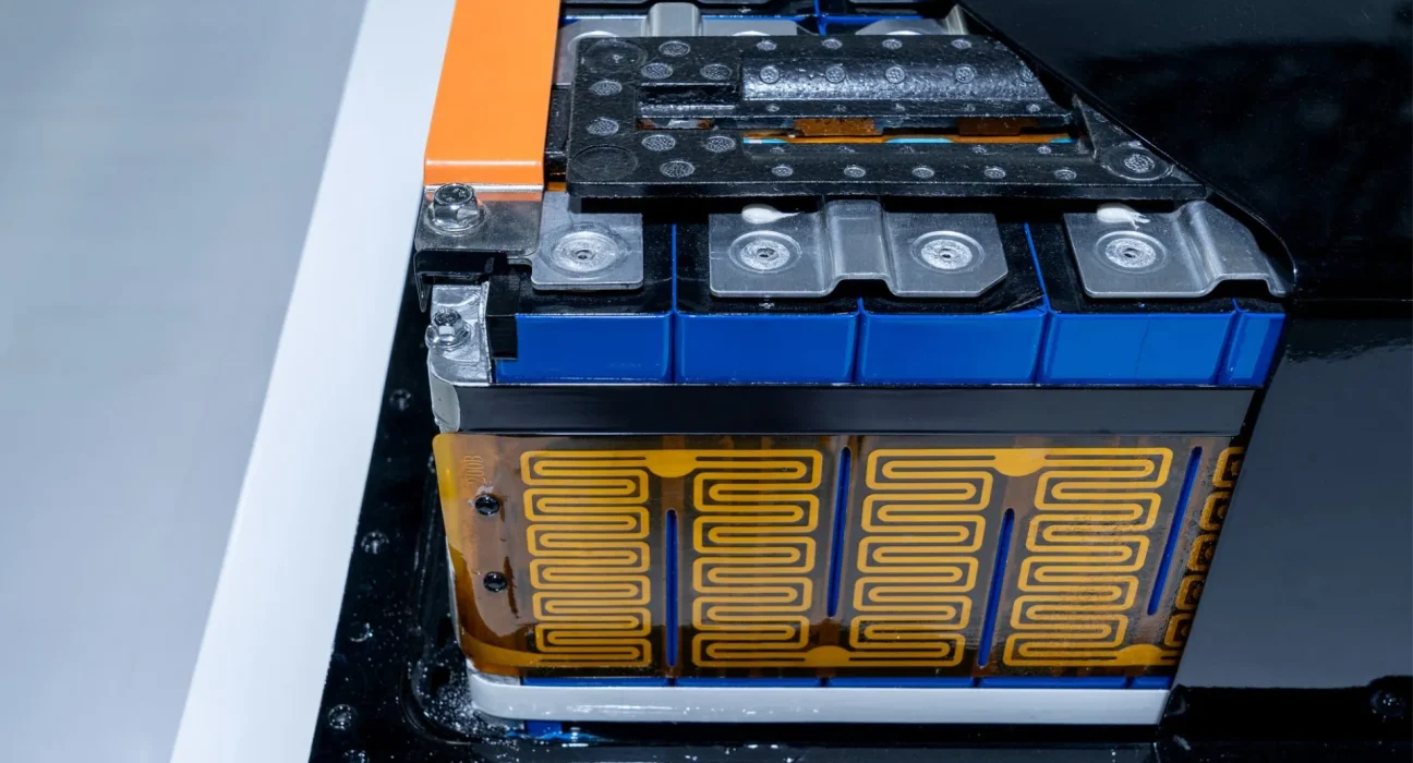 Les batteries sodium surpassent le lithium en rapidité de charge et gestion thermique