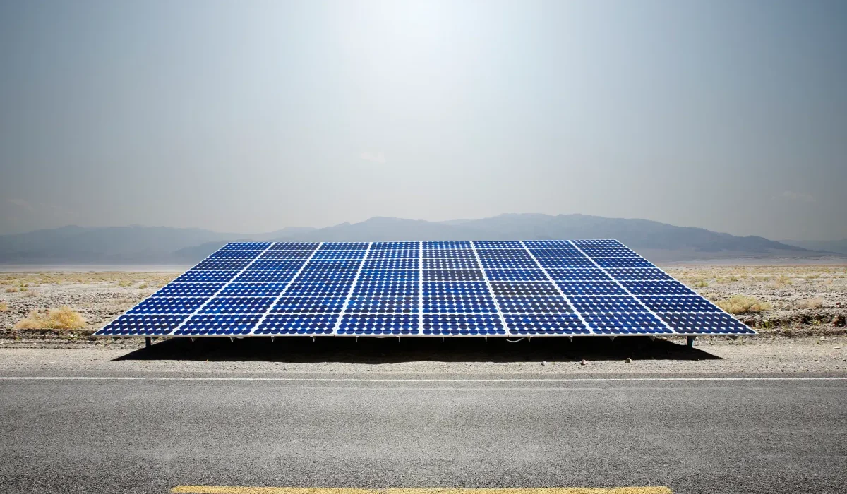 Plus d'Américains Emplois dans l'Énergie Solaire que chez Apple, Facebook et Google Réunis.