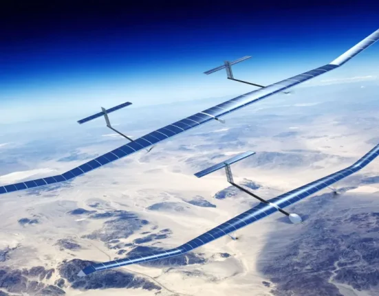 Un Drone Solaire Autonome pour Remplacer Nos Satellites