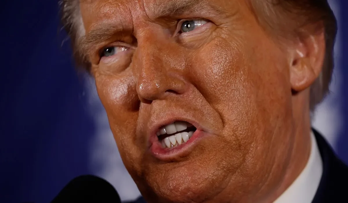 Une Pharmacie Non Régulée à la Maison Blanche Distribuait Stimulants et Dépresseurs aux Cadres Supérieurs de Trump.