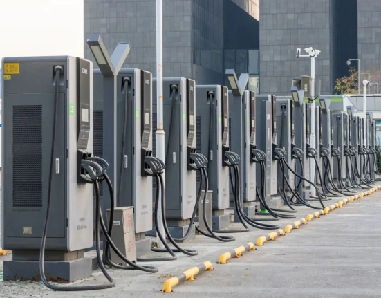 Une avancée majeure : La technologie de recharge en 5 minutes du géant chinois des VE s'étend à de nouvelles régions