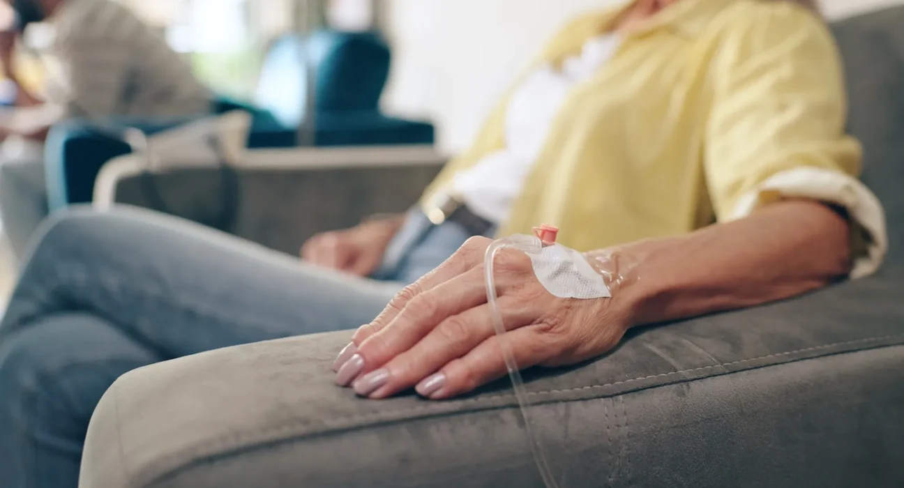 Une découverte révolutionnaire : des scientifiques transforment les déchets en éléments essentiels pour des médicaments anti-cancer.