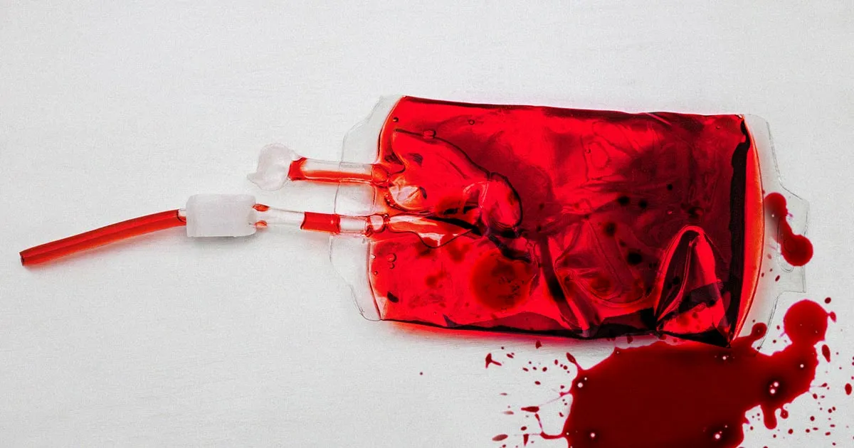 Association des Vampiresmet en garde contre la consommation de sang humain.