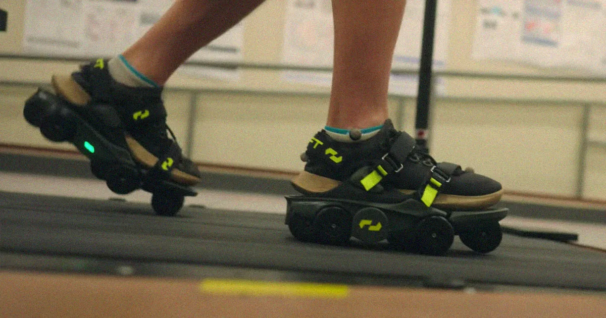 Des Accessoires Insolites pour Vos Chaussures Promettent de Booster Votre Vitesse de Marche.