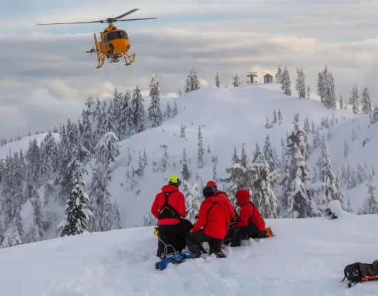 Équipes de secours étonnées par une méthode inédite pour retrouver le corps d'un grimpeur disparu : « Une responsabilité dans l'utilisation des moyens »