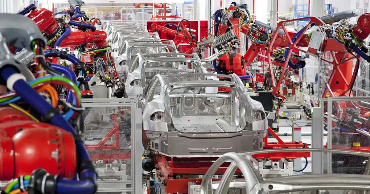 Fuite de Mémo Tesla : Un Employé Mécontent Sabote une Partie de l'Usine.