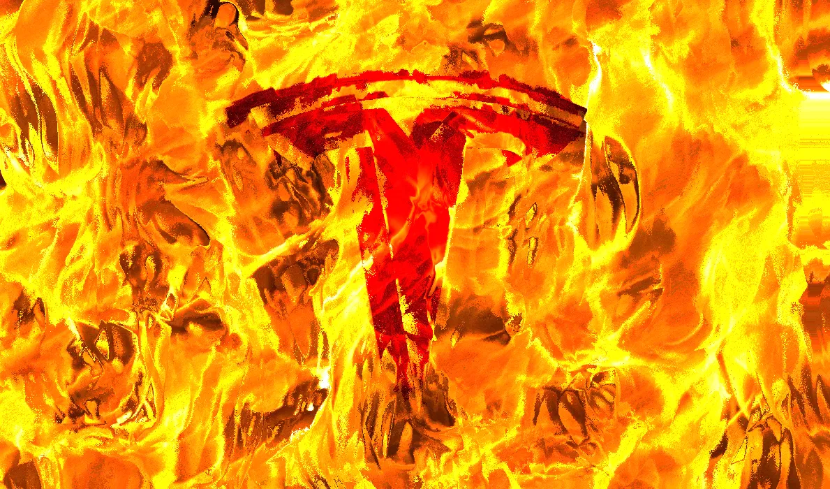 Incendie Éclate dans une Station de Batteries Tesla