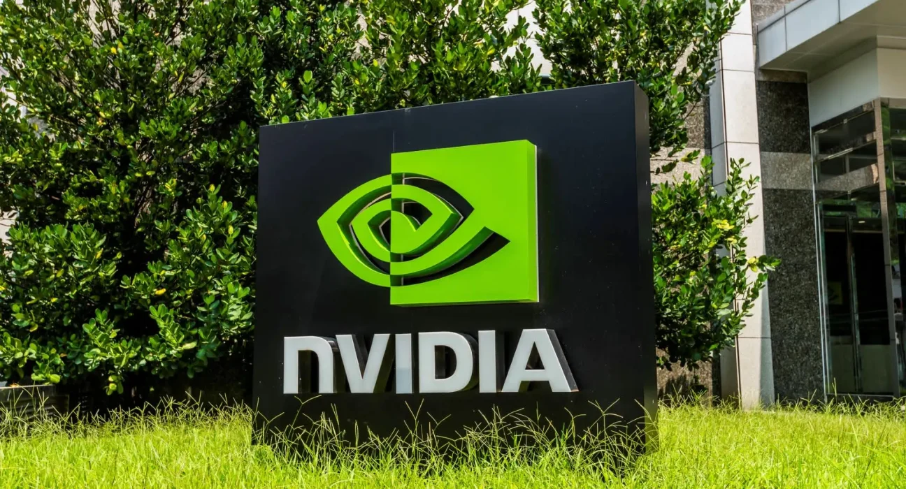 Nvidia défie Tesla avec l’annonce d’un élément « humain » révolutionnaire pour ses robotaxis : « La clé de la sécurité »