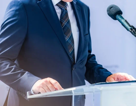 Proposition de loi innovante : Rémunération des citoyens pour leurs activités quotidiennes, financée par les producteurs