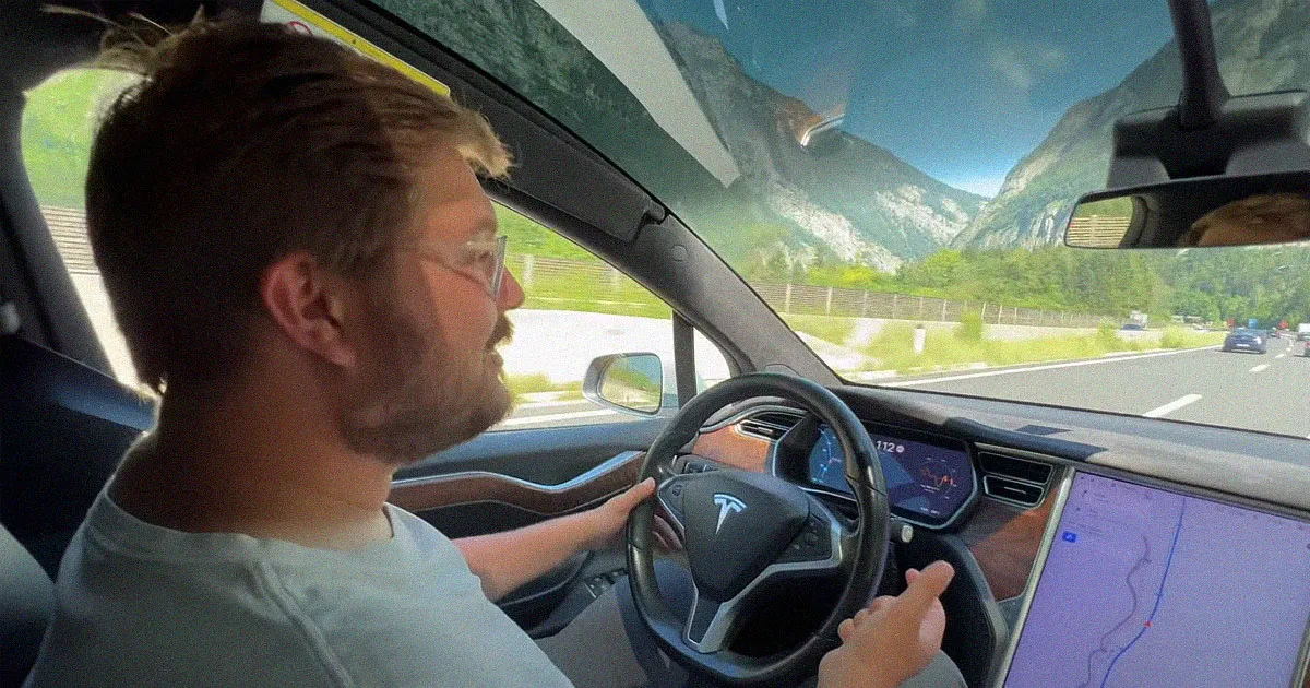 Tesla : 200 000 Miles Parcourus avec Une Perte de Seulement 10% de la Capacité de Batterie