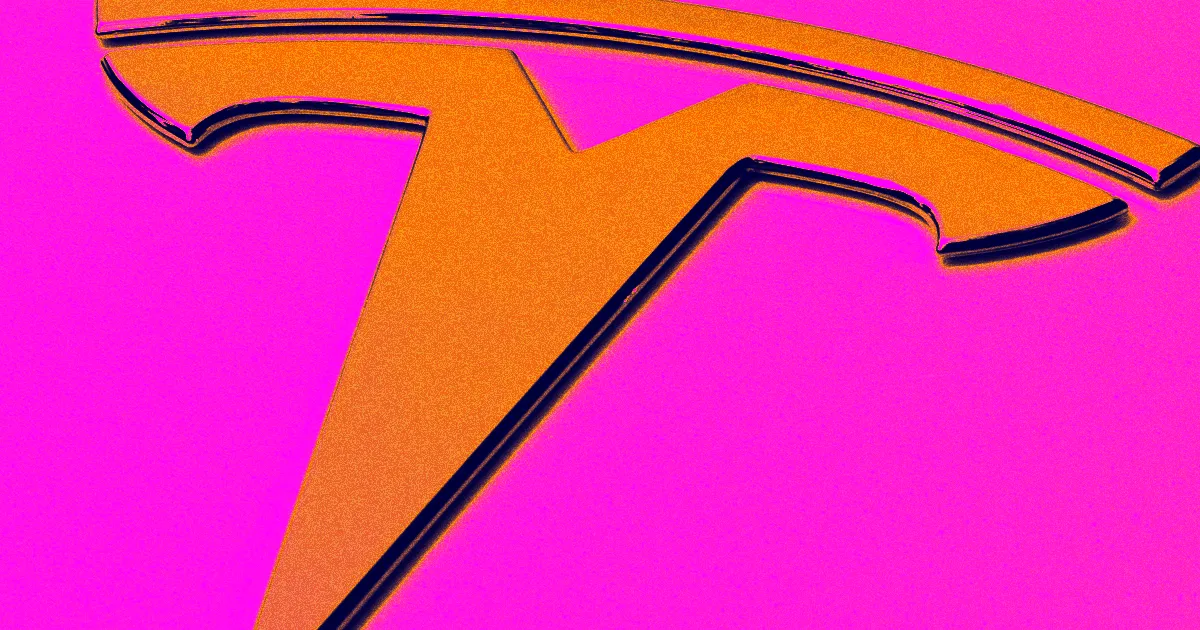Tesla Accuse Rivian de Voler Ses Secrets Technologiques