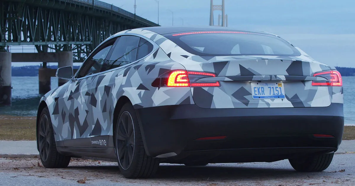Tesla Parcourt 750 Milles avec sa Batterie Améliorée
