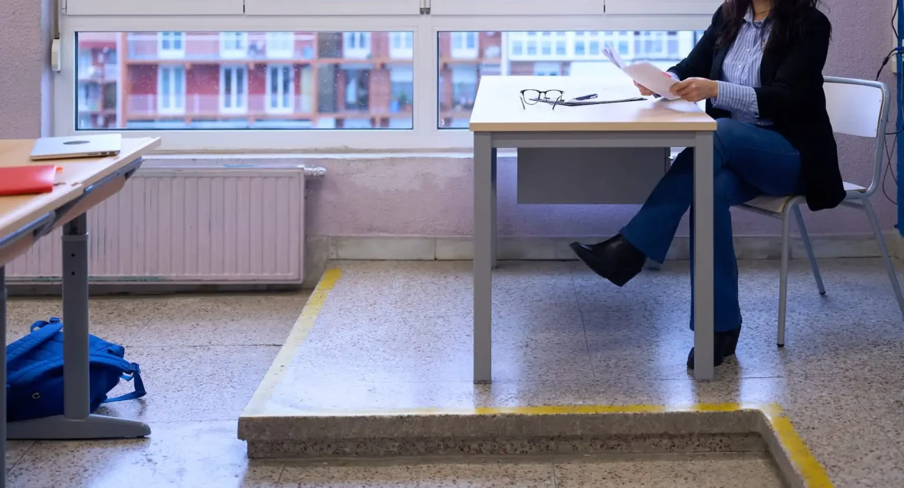 « Un enseignant de lycée révolutionne les méthodes d'enseignement face aux nouvelles tendances en classe : 'Nous sommes sur un terrain instable' »