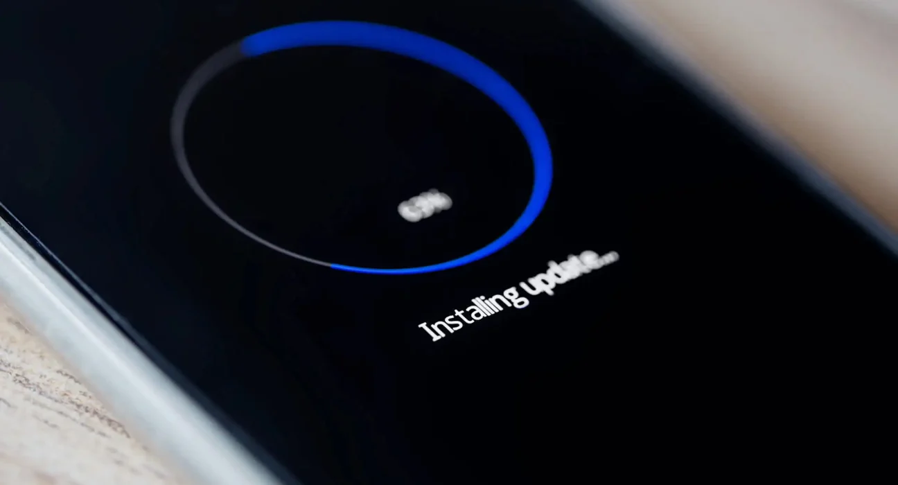 Un utilisateur de smartphone interpelle Google après avoir détecté une tendance inquiétante : 'Ça me rend fou'