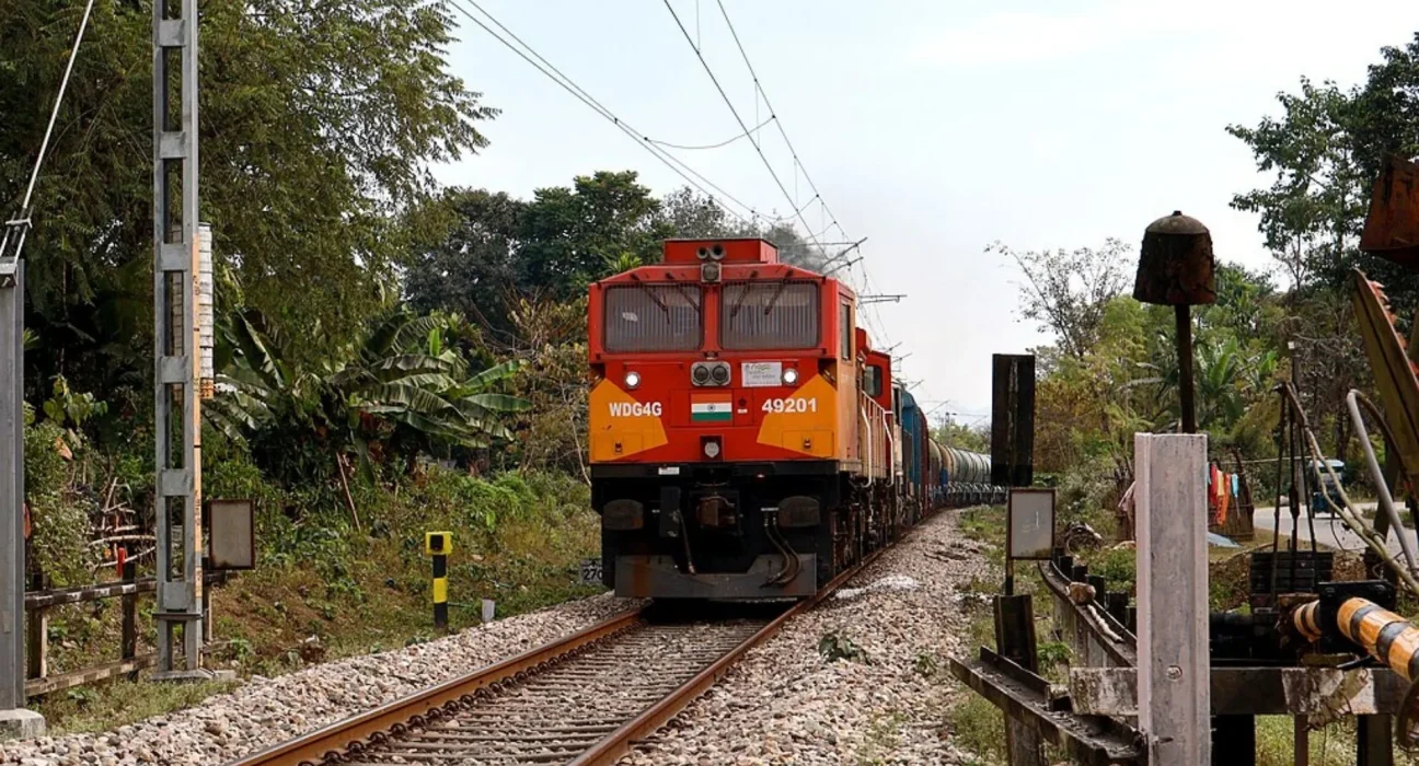 Un voisin de la Chine dévoile des plans pour la plus grande locomotive fret à hydrogène au monde