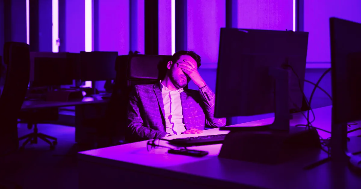 Une Étude Révèle que l'IA Alourdit la Charge de Travail des Employés et Favorise l'Épuisement