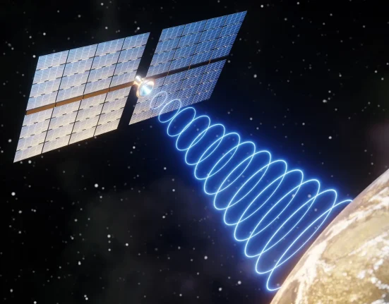 Une Startup Innovante Prépare un Projet de Transmission d'Énergie Spatiale Après un Test de Laser Aérien