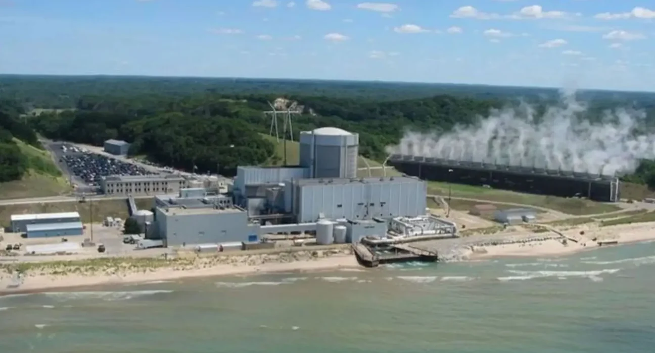 Une entreprise américaine projette de relancer une centrale nucléaire désaffectée avec des SMR jumelés sur le site.