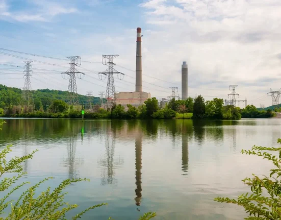 Des chercheurs révèlent des projets pour une installation révolutionnaire qui pourrait libérer une énergie quasi illimitée : 'C'est captivant à voir'.