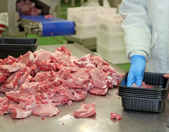 Des chercheurs tirent la sonnette d'alarme : une contamination préoccupante dans une source de viande courante