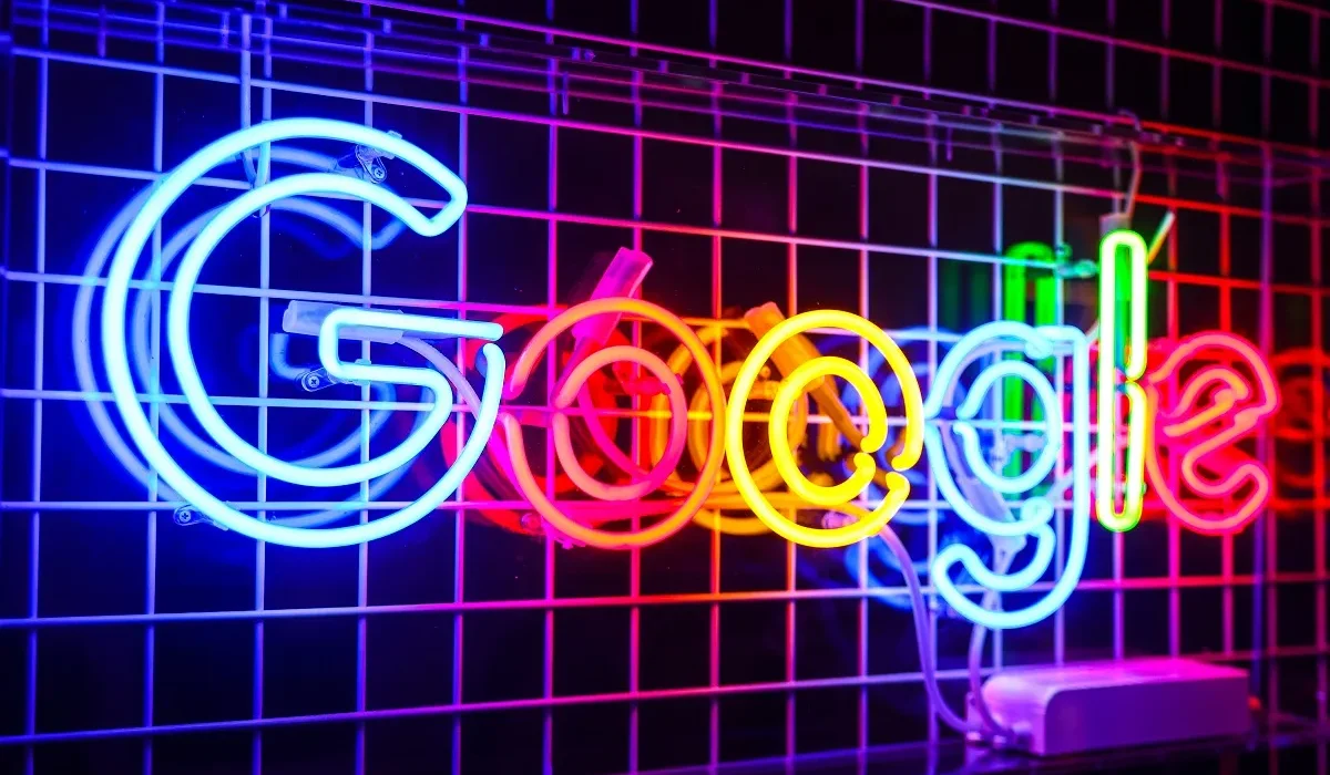 Google Insider Déçu par l'IA de Pointe de l'Entreprise