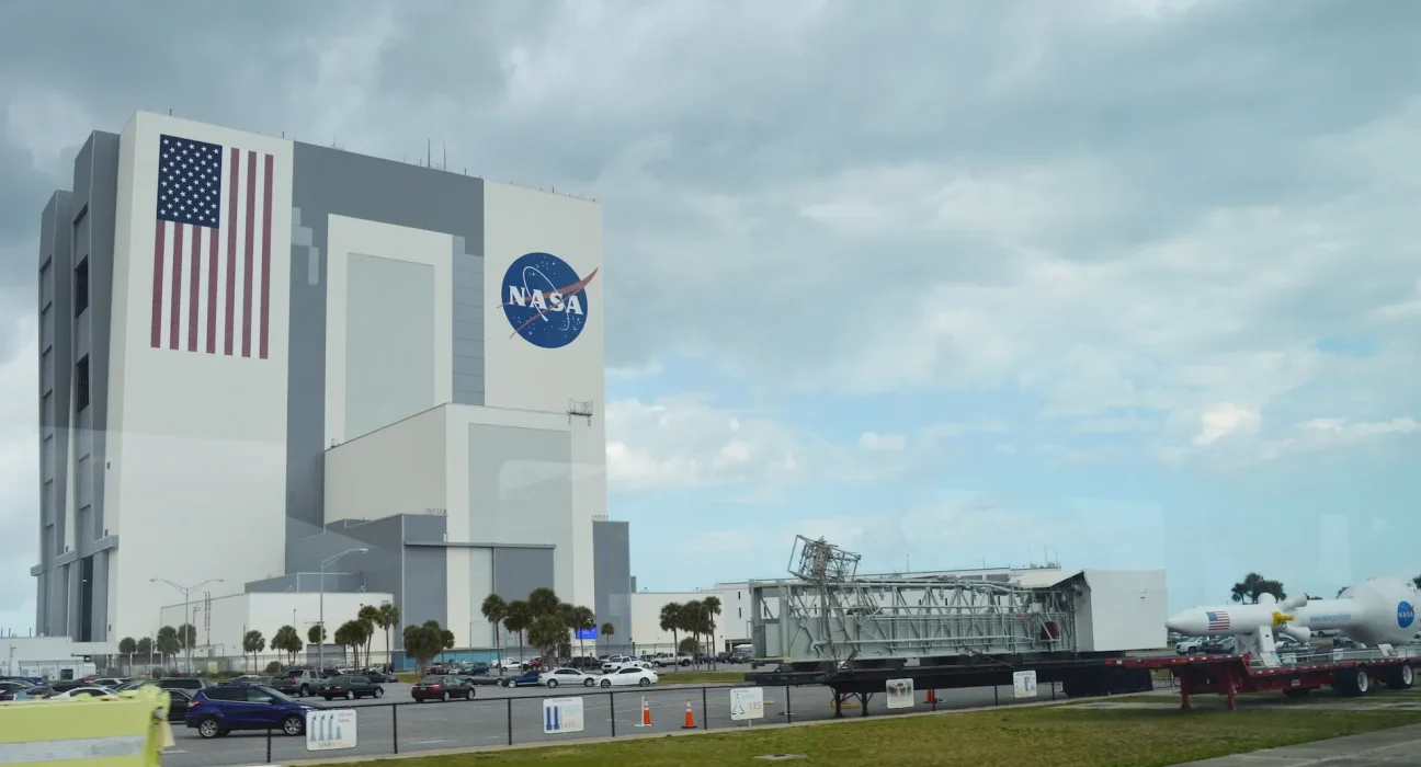 La NASA dévoile des projets révolutionnaires pour établir une 'infrastructure' sur la Lune : 'L'Amérique s'engage'