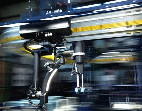 L'échec Éblouissant du Nouveau Robot d'Entrepôt d'Amazon