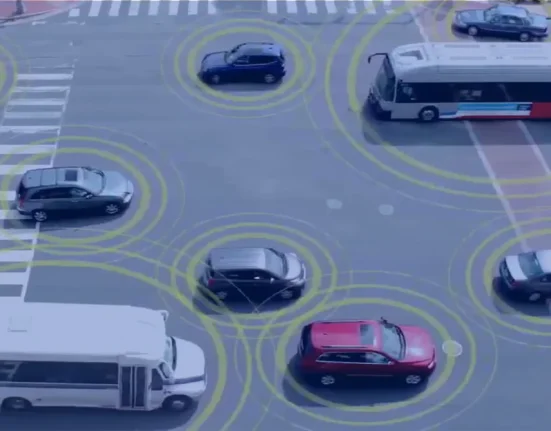 Les Voitures Autonomes Prennent le Contrôle de Nos Routes : Bienvenue en 2018.